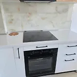 아파트 Aura