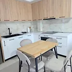 Aura * Vlorë