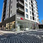 Aura Avlonya