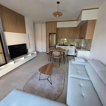 Aura Apartmán Vlorë