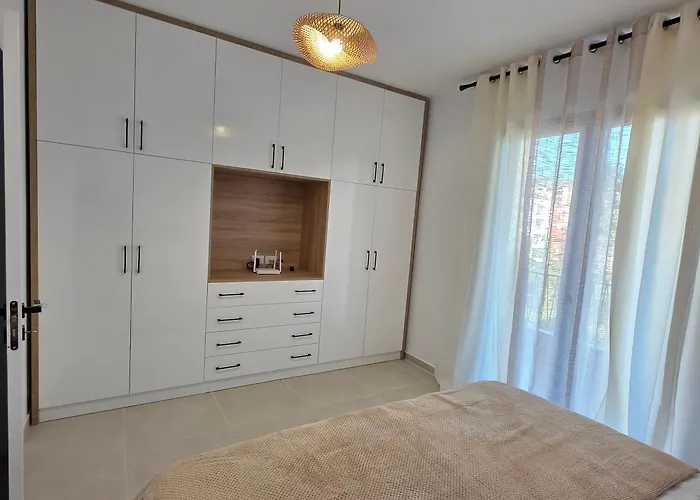 Aura * Vlorë
